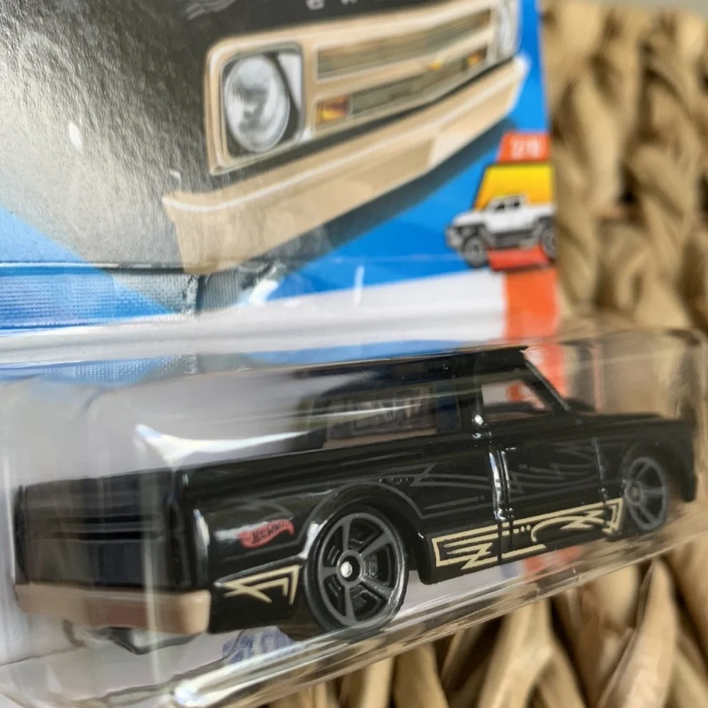 1967 Chevy C10 Pick Up Hot Truck Hot Wheels Chevrolet Hotwheels Low Rider 🆕2025